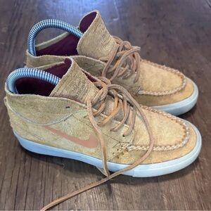Nike SB Zoom Janoski Mid Crafted Suede Skate Sneaker AQ7460-887 Sz 4.5 men , w 6